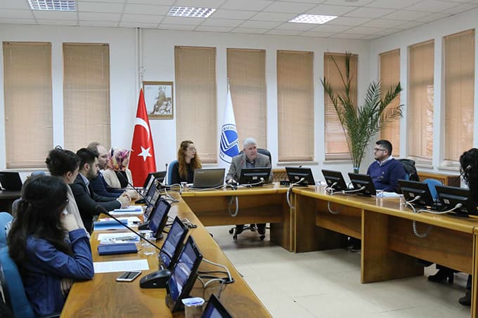 SAÜ'den Mülteci ve İslamofobi Raporu