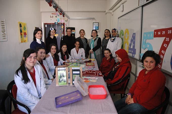Atık malzemeler öğrencilere ilham oldu