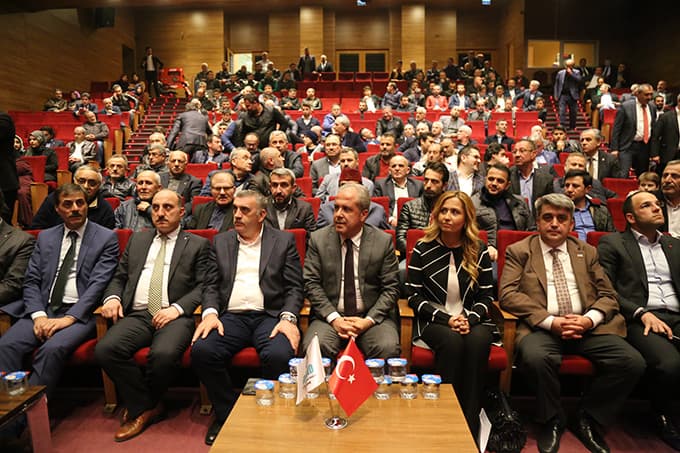 Şamil Tayyar, Sakarya'ya geldi
