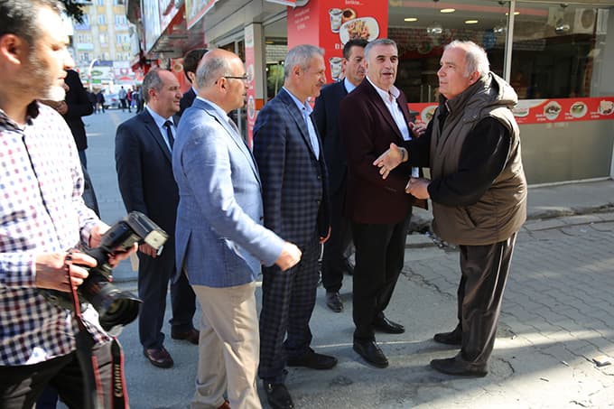Bulvar esnafını ziyaret ettiler