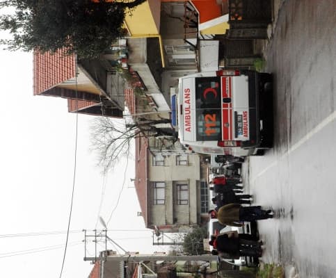 63 Yaşındaki Şahıs, Kendini İple Asarak İntihar Etti