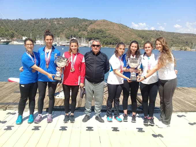 Kürek takımından 2 şampiyonluk, 8 birincilik
