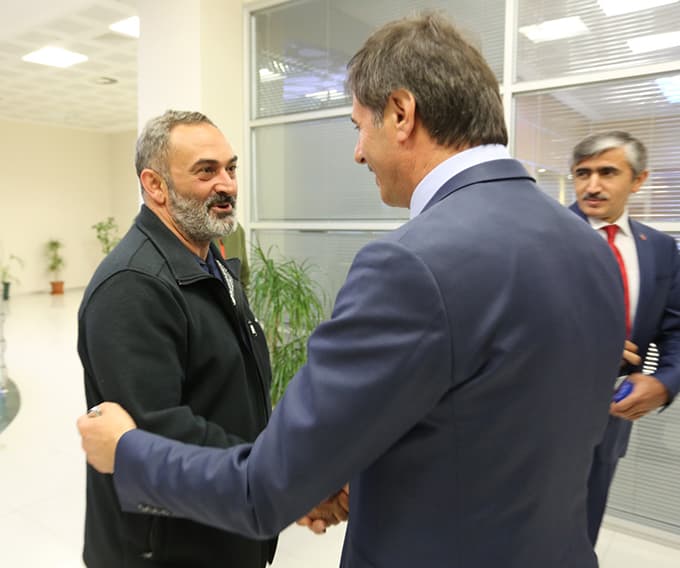 Dursun Ali Erzincanlı Sakarya'ya geldi
