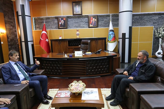 Dursun Ali Erzincanlı Sakarya'ya geldi