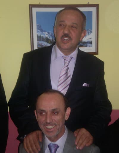 Suçtan Uzak İnsanlar, Dernek Kurdu