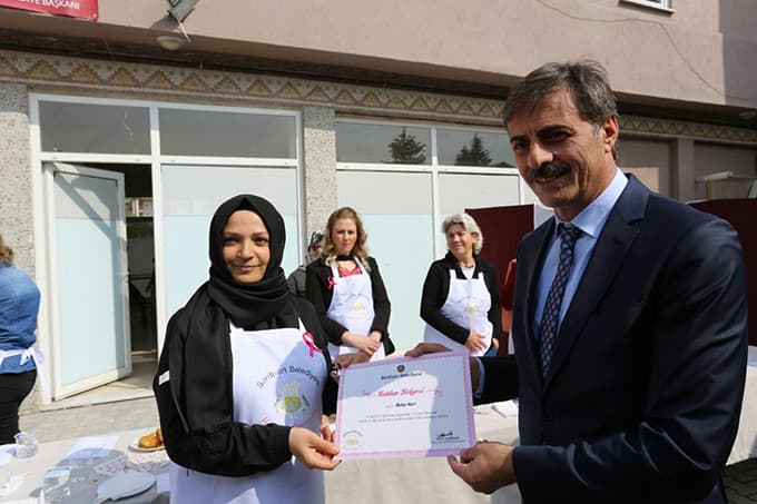 Hünerli Bayanlar Bu Yarışmada Maharetlerini Sergiledi