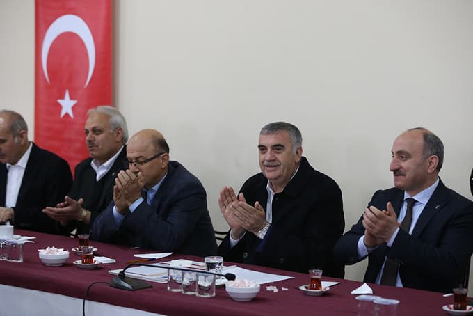 Toçoğlu, Karapürçekli muhtarlarla buluştu
