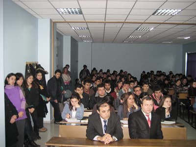36 Yıllık Birikimini Öğrencilerle Paylaştı