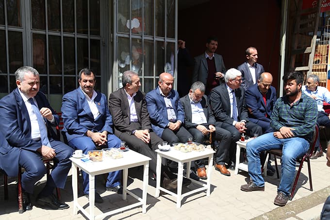 AKP Genel Başkan Yardımcısı Sakarya'ya geldi