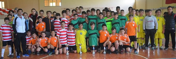 Futsalda Kupalar Verildi