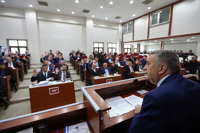 Asfalt için 50 Milyon...