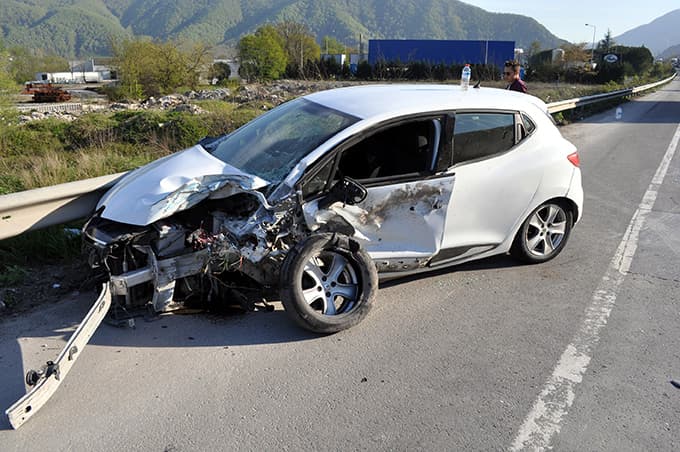 Geyve'de trafik kazası: 6 yaralı