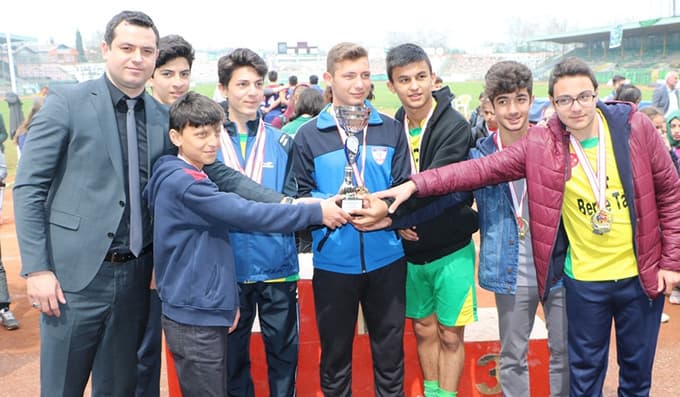 Okul Sporları Yıldızlar Atletizm İl Birinciliği sona erdi