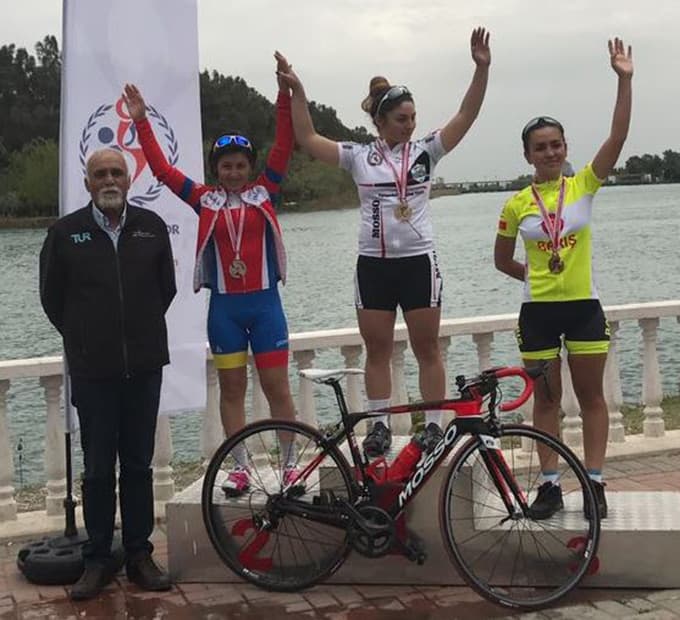 Pedallar Şampiyon Dönüyor
