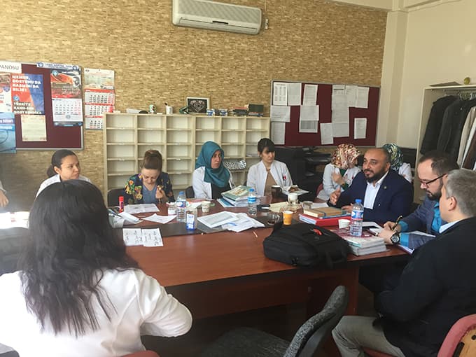 Eğitim Bir-Sen Hendek'te eğitimcilerle buluştu