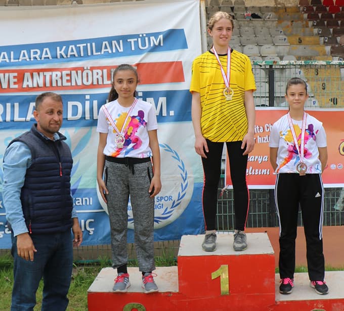 Sakarya'nın en hızlısı olmak için koştular