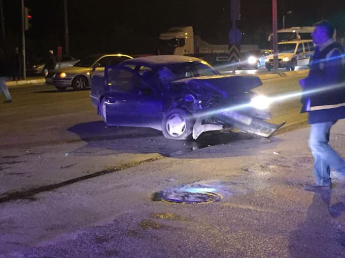 Hendek'te trafik kazası