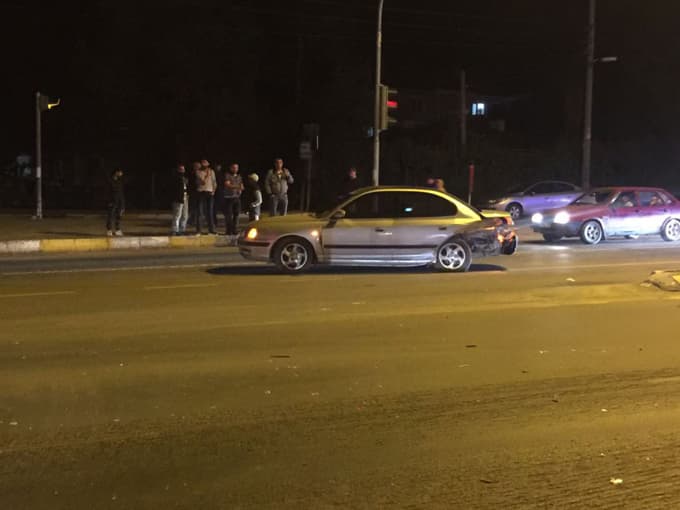 Hendek'te trafik kazası