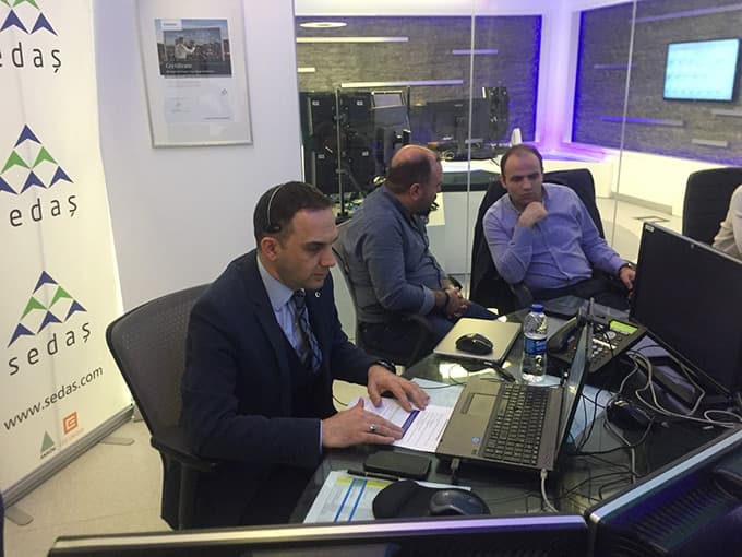 Referandumda elektrikler kesilmesin diye 512 kişi çalıştı