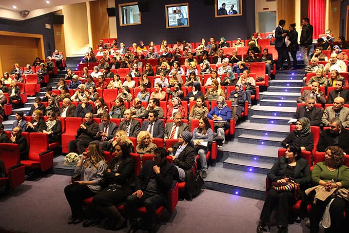 ''Eğitim, öfkemizi kontrol altında tutmaya yetmiyor''