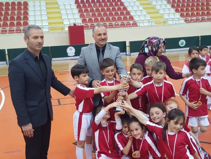 Çocuk oyunlarında kazananlar belli oldu