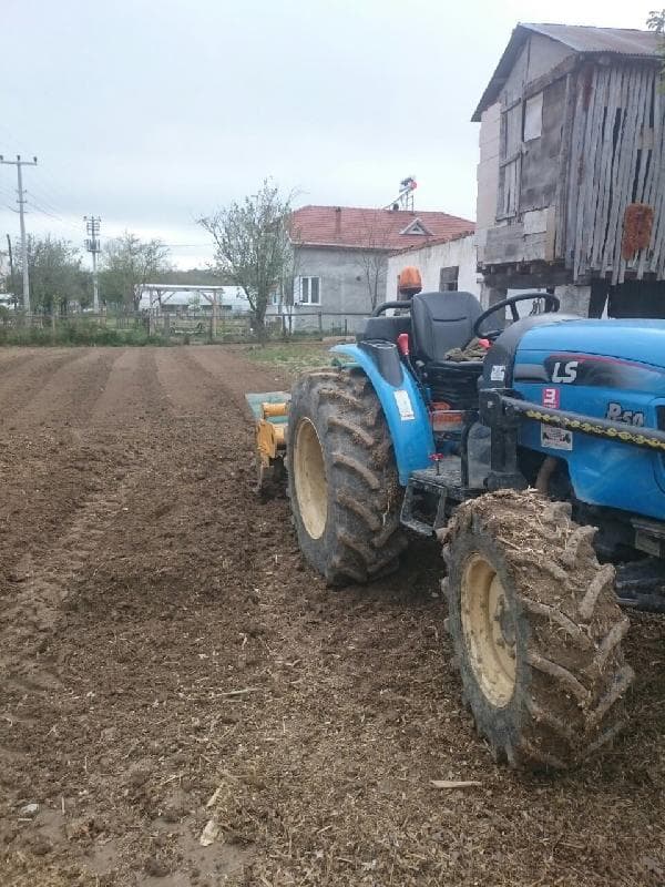 Bahçede feci ölüm