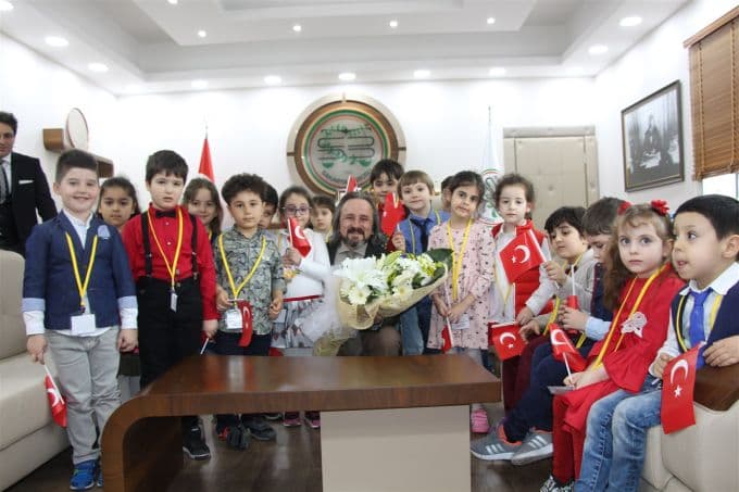 Baro'da 23 Nisan coşkusu