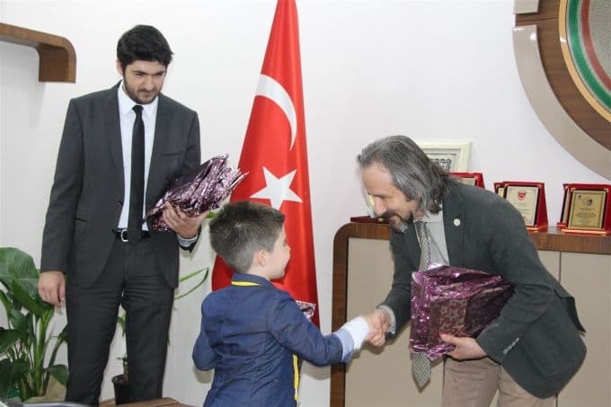 Baro'da 23 Nisan coşkusu