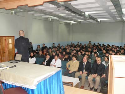 Fen Lisesi Öğrencilerine "Akıl Haritaları" Semineri