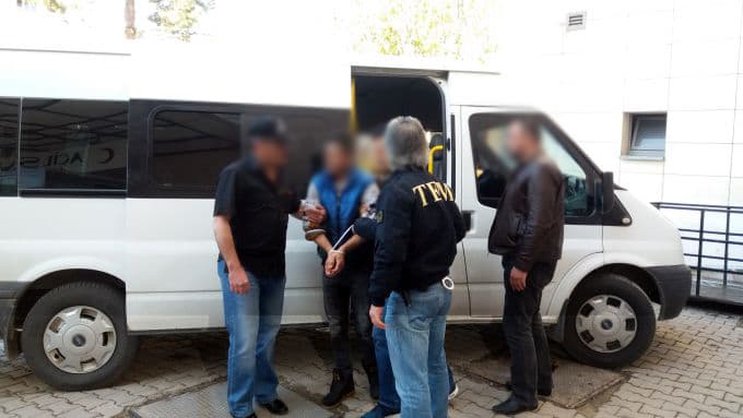 20 DEAŞ şüphelisi tutuklandı