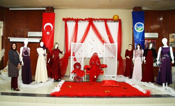 "SAMEK'ler bir halk üniversitesidir"