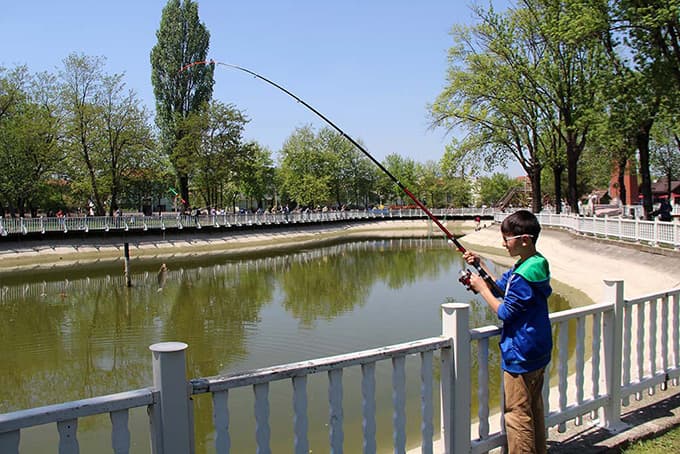 Kent Park'ta 122 cm'lik balık tutuldu