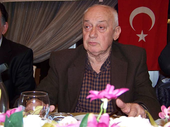 Eski Bakan Taranoğlu, Kent Şurası'na katıldı