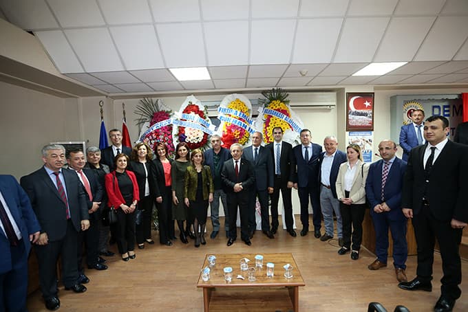 "İstikrar esnafı güçlendirecek"