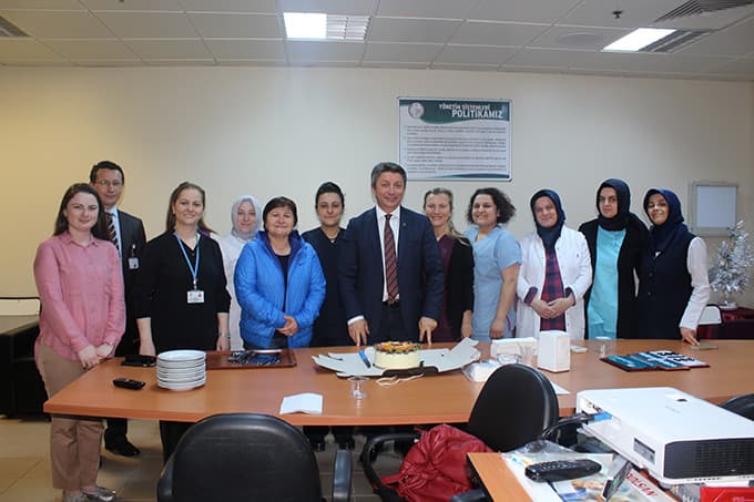 Kamu hastanelerinde Ebeler Haftası kutlandı