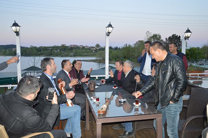Karadenizli sanatçılar Poyrazlar Gölü'nde buluştu