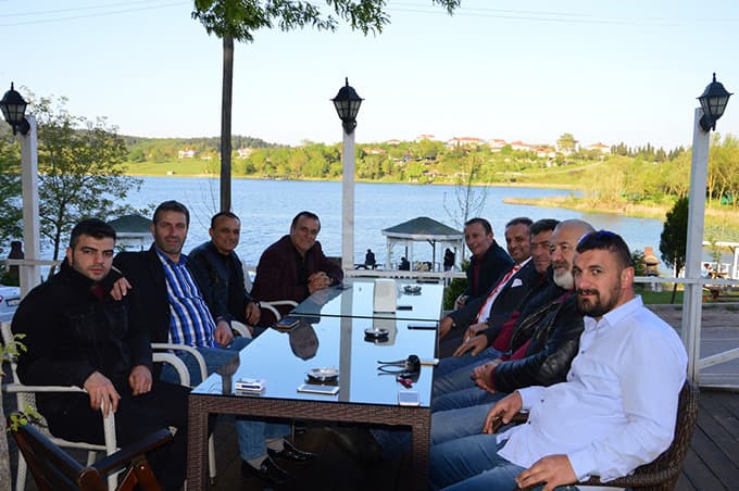 Karadenizli sanatçılar Poyrazlar Gölü'nde buluştu
