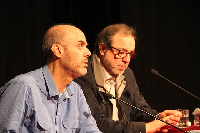 "Beni şairler yetiştirdi"