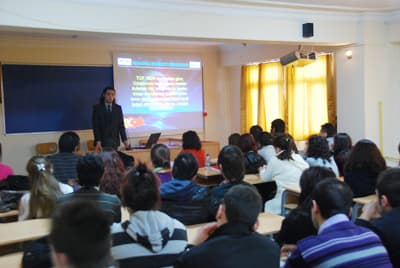 Sapanca MYO Öğrencilerine Uyuşturucu Semineri Verildi