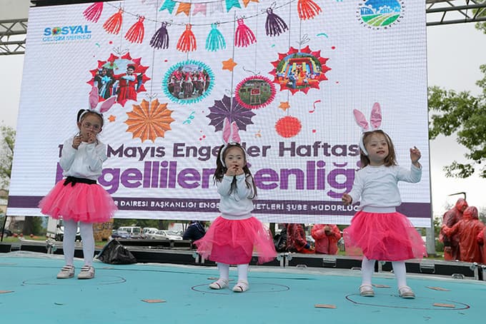 "Hayatı paylaşmaya hiçbir engel yok"