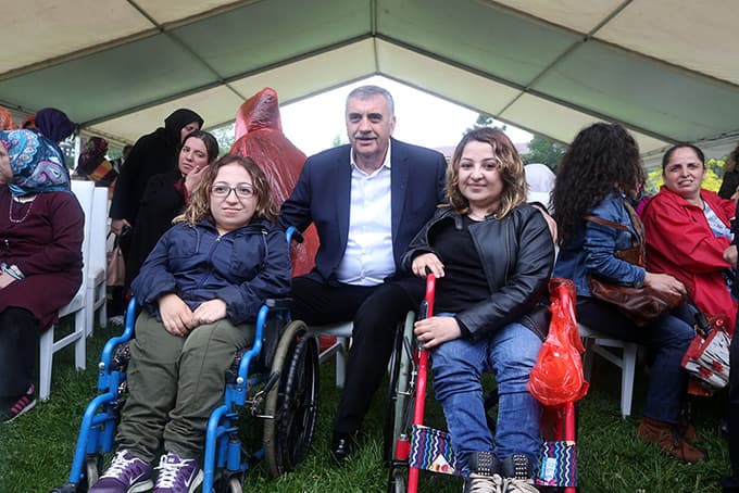 "Hayatı paylaşmaya hiçbir engel yok"