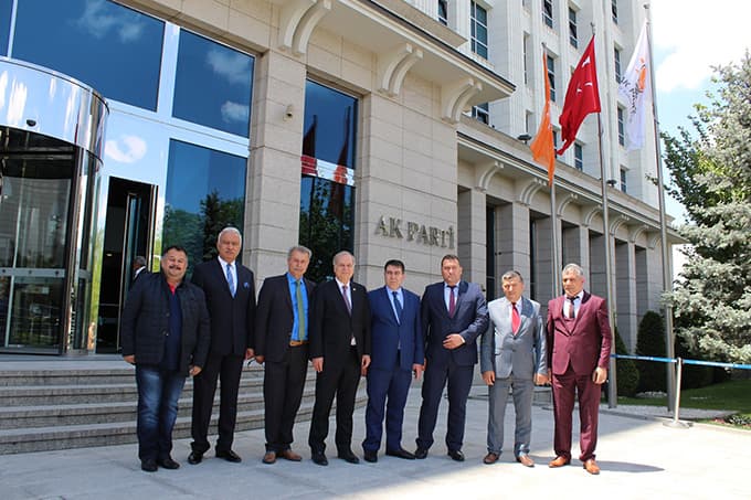 Sakaryalı esnaflar Ankara'yı ziyaret etti