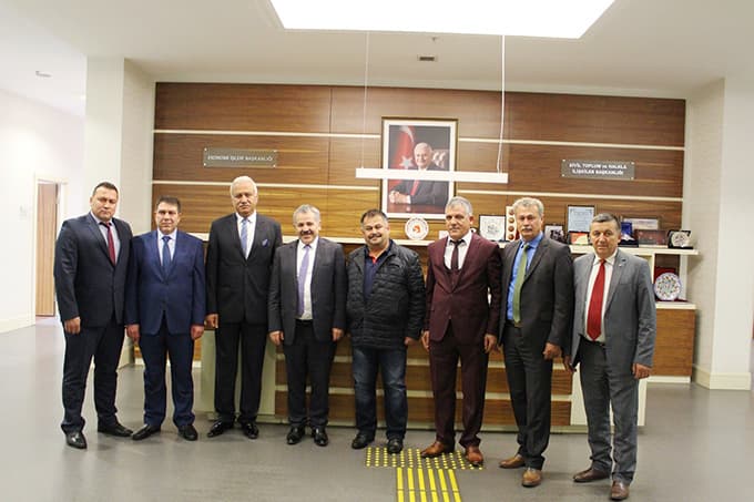 Sakaryalı esnaflar Ankara'yı ziyaret etti