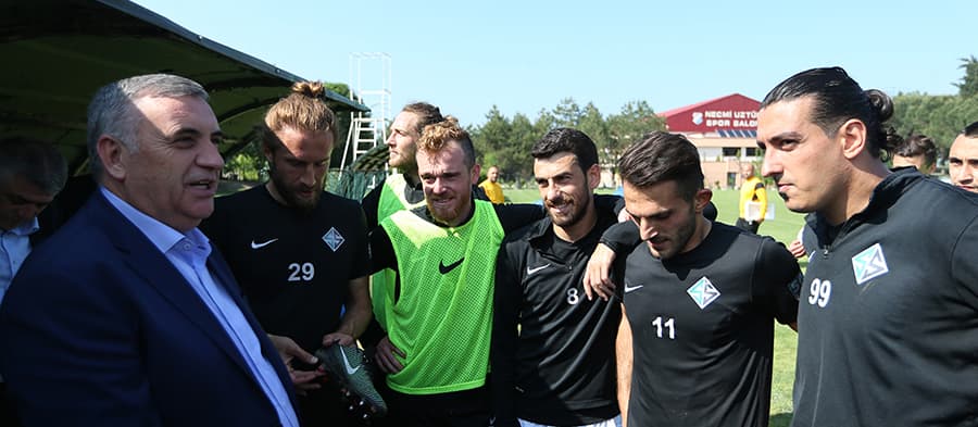 "Şampiyon Sakaryaspor olacak"