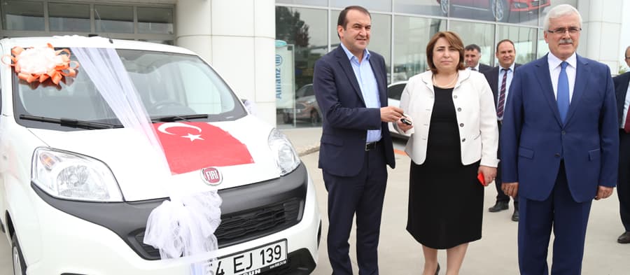 Hayırsever iş adamından eğitime destek