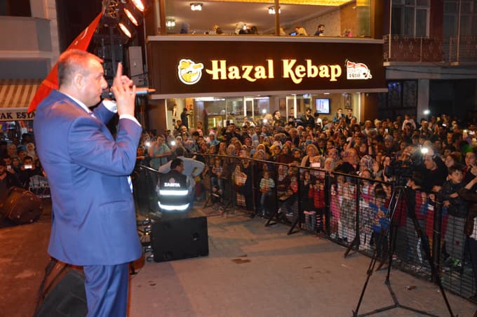 Karasu'da ''Anneler Günü'' coşkusu