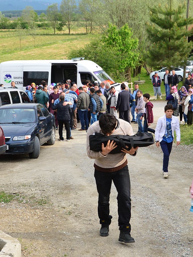 Minik Eymen hayata tutunamadı