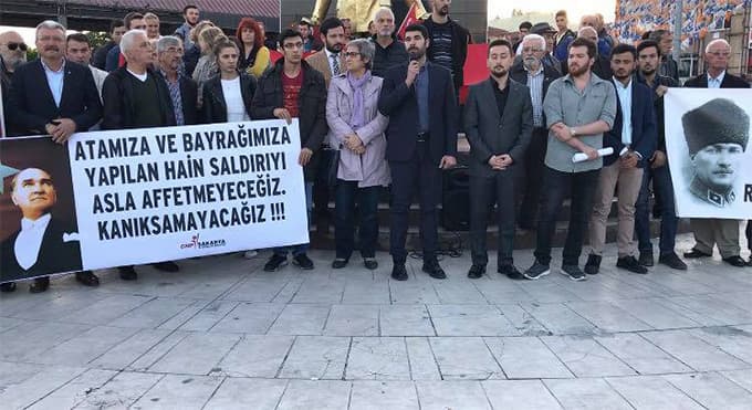 CHP'li gençler çirkin saldırıya tepki gösterdi