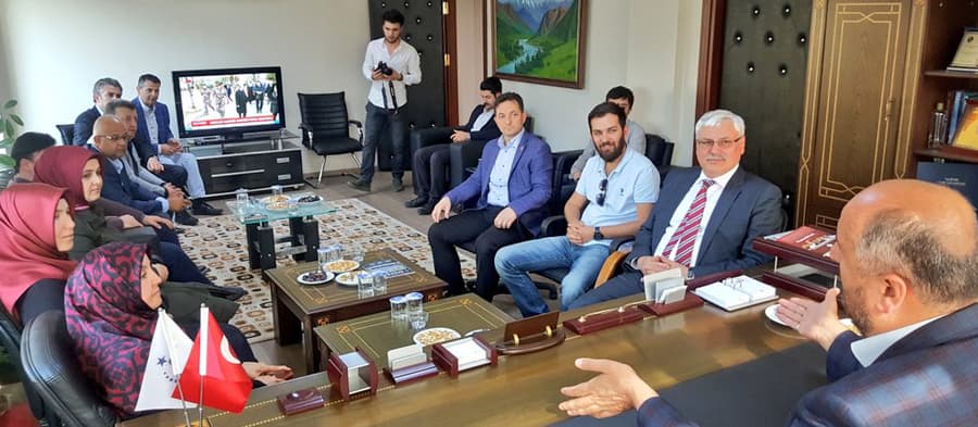 AKP Adapazarı teşkilatından TÜMSİAD ziyareti