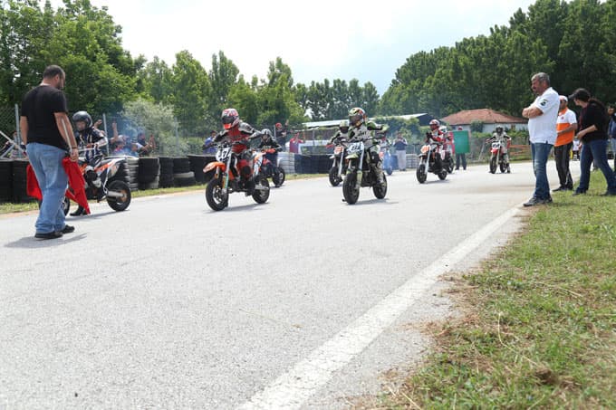 Türkiye Süpermoto Şampiyonası Akyazı'da yapıldı